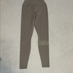 ALO Yoga Brown Leggings with Gold Accents